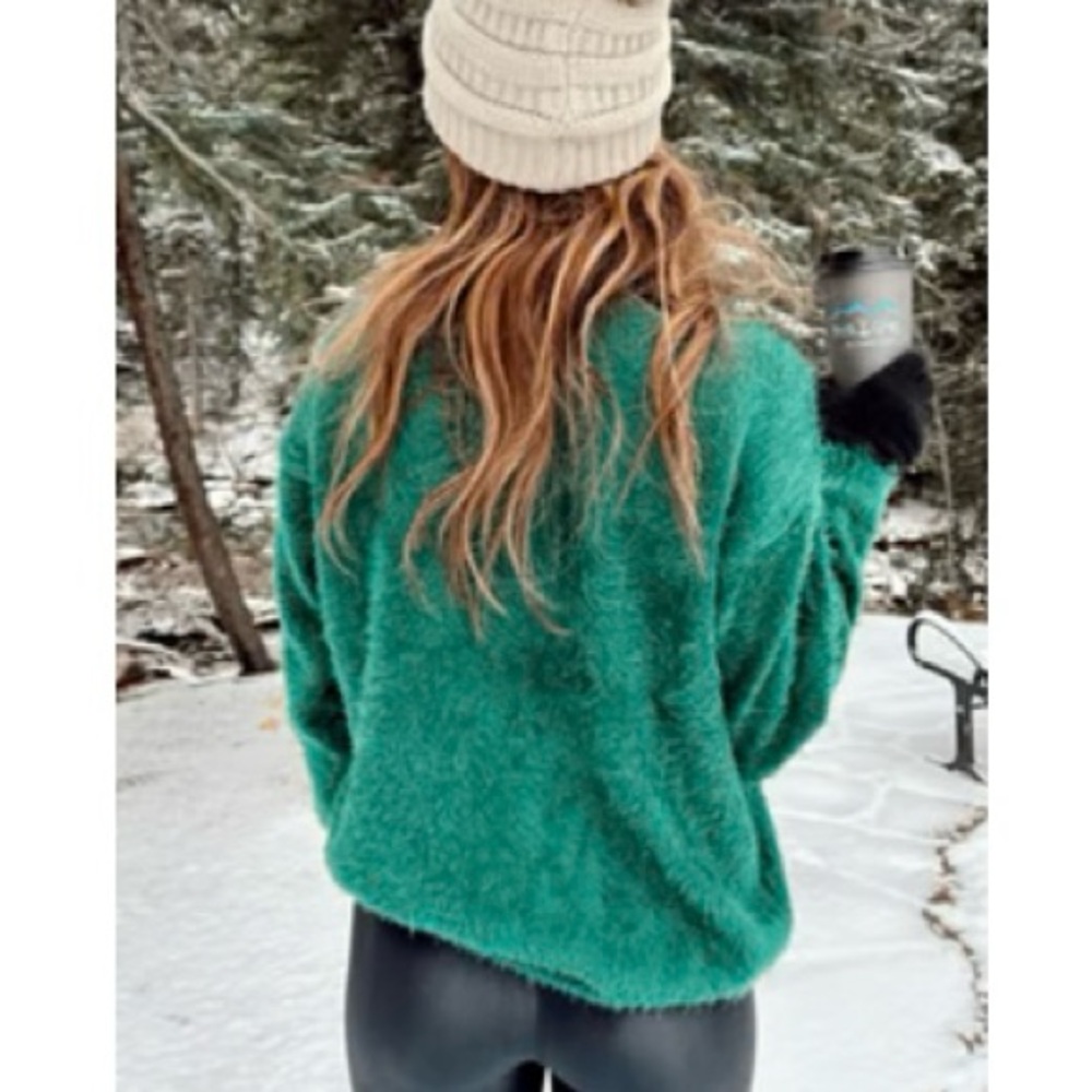 Show Me Your Mumu fuzzy green sweater M
